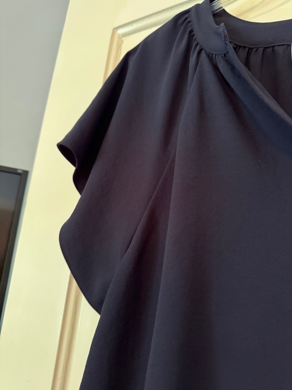 Blouse - Picture 3 of 4